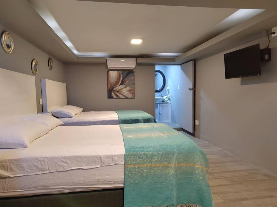 10Th Ave Suite Cozumel Exteriör bild